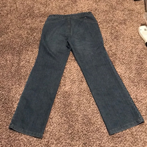 Tommy Hilfiger Jean - Picture 2 of 5